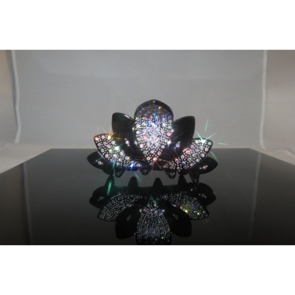New Gorgeous embroidered Hair Clip Claw w Shinny Crystals Hair Accessories